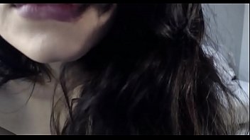 webcam latin brunette
